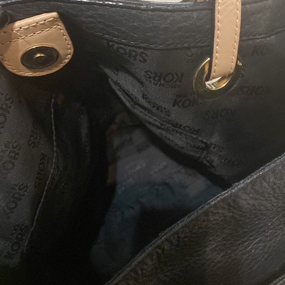 Michael Kors tote - Picture 4 of 4